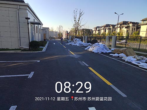 蘇州道路標(biāo)線冷漆多少錢一平？道路劃線價格多少一米？